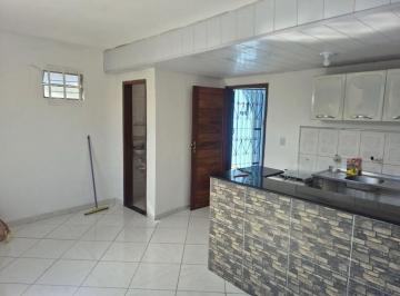 Foto 01 · Kitnet à venda em Salvador-BA: 1 quarto, 1 banheiro, 35m² ao lado do Farol de Itapuã por apenas R$ 8
