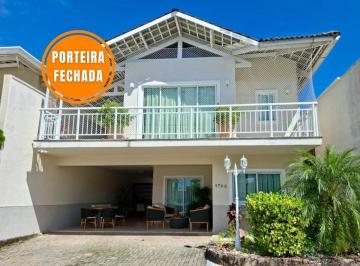 Casa · 310m² · 4 Quartos · 3 Vagas · Casa de condomínio de alto padrão com 4 suítes em Fortaleza