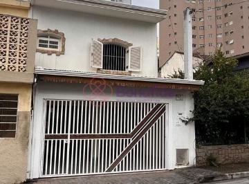 Casa · 181m² · 3 Quartos · 2 Vagas · Casa para VENDA localizada no bairro CENTRO em Jundiaí/SP.