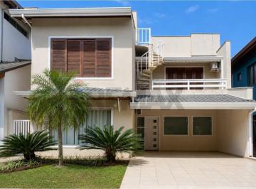 Casa · 230m² · 3 Quartos · 4 Vagas · Oportunidade Rara: Casa Incrível em Três Marias