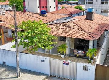 Casa · 360m² · 4 Quartos · 3 Vagas · Casa no Bairro Poço em Cabedelo!