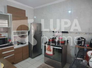 Casa · 134m² · 3 Quartos · 2 Vagas · CASA AMPLA COM 3 QUARTOS À VENDA | EXCELENTE LOCALIZAÇÃO PRÓXIMO À AVENIDA JARDIM JAPÃO