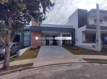 Casa · 166m² · 3 Quartos · 3 Vagas · Casa com 3 Dormitórios (1 suíte), Piscina e Área Gourmet no Condomínio Terras de São Francisco