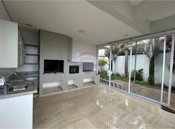 Casa · 180m² · 3 Quartos · Casa para alugar em Parque Residencial Itapeti de 180.00m² com 3 Quartos e 3 Suites