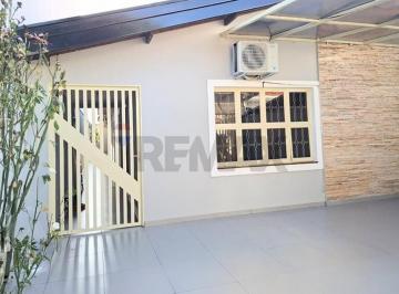Casa · 121m² · 2 Quartos · 2 Vagas · Casa para alugar em Vila Nossa Senhora De Fátima de 121.40m² com 2 Quartos, 1 Suite e 2 Garagens
