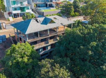 d1fb0ceba3d964982fd582daca1b2fd1ab72a161 · VILLE DE MONTAGNE - Casa com 5 dormitórios à venda, 516 m² por R$ 1.980.000 - Jardim Botânico - Bras