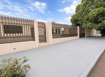 Casa · 215m² · 3 Quartos · 1 Vaga · Casa com 3 dormitórios à venda, 215 m² por R$ 850.000,00 - Vila Morangueira - Maringá/PR