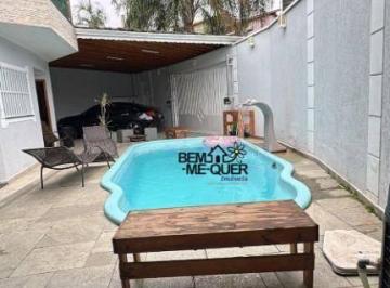 42bf71cf34d30cca7ac1782b643a2395b4b4bb53 · Sobrado com churrasqueira e piscina