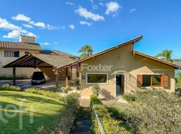 a82d3a18 · Casa, 5 dormitórios, 310 m², em Lagoa da Conceição