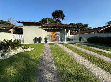 Casa · 220m² · 3 Quartos · 4 Vagas · Casa com 3 quartos à venda em Riviera - SP