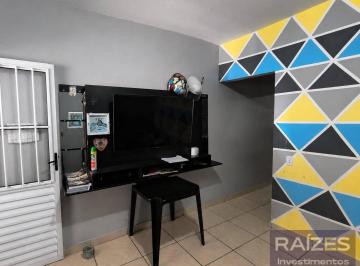 Casa · 2 Quartos · 1 Vaga · OPORTUNIDADE no bairro Jd. Lago do Moinho.