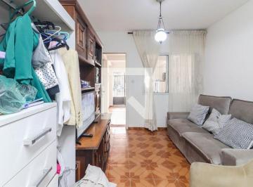 Esta encantadora casa de 100 metros quadrados oferece um espaço acolhedor e func · Casa à Venda - Butantã, 2 Quartos, 100 m2