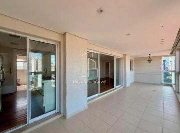 Apartamento · 138m² · 3 Quartos · 2 Vagas · Oportunidade Imperdível: Apartamento de 3 quartos e 2 suítes em Santo Amaro, São
