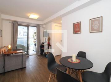 Localizado no charmoso bairro da Vila Madalena, em São Paulo, este studio oferec · Apartamento à Venda - Vila Madalena, 2 Quartos, 56 m2