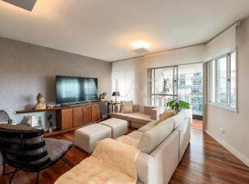 Apartamento · 143m² · 3 Quartos · 2 Vagas · Apartamento ensolarado 3 Quartos e 2 vagas - Bigorrilho
