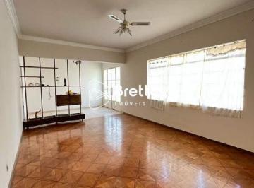 voq2hh-acb54e21-9d86-4fbf-a277-cbff45dcd09b-1687888888.jpg · Casa com 4 quartos à venda em Lavras, no bairro Centro