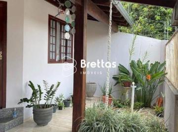 vykg2-whatsapp-image-2024-06-07-at-091420-2-1717763409.jpeg · Casa com 3 quartos à venda em Lavras, no bairro Serra Azul