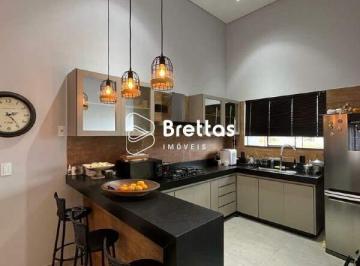 7b25dd4a-9e54-4d72-9e5e-7141a4ccf65b.jpg · Casa com 4 quartos à venda em Lavras, no bairro Residencial Santana