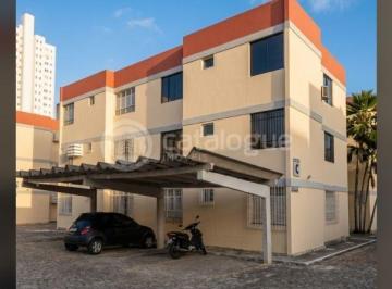 Apartamento · 65m² · 2 Quartos · 1 Vaga · Apartamento 2 Quartos + Dependencia no condominio Mar do Sul II – Capim Macio – Excelente Localizaca