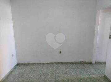 Casa · 96m² · 4 Quartos · 2 Vagas · Sobrado para venda em Bairro Inválido de 96.00m² com 4 Quartos e 2 Garagens