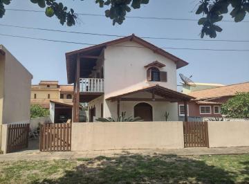 Casa · 200m² · 4 Quartos · 6 Vagas · Casa em Santa Clara - São Francisco de Itabapoana