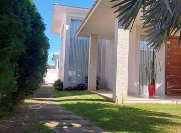 Casa · 600m² · 4 Quartos · 4 Vagas · Casa de alto padrão com quatro quatro quartos em Parque Rodoviário  -  Campos...