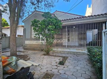 Casa · 360m² · 6 Quartos · 8 Vagas · Casa Comercial em Parque Tamandaré - Campos dos Goytacazes