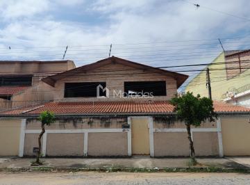 Casa · 315m² · 4 Quartos · 6 Vagas · Casa em Parque Tarcisio Miranda - Campos dos Goytacazes