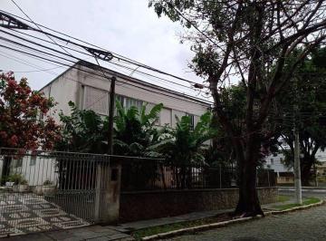 Casa · 420m² · 9 Quartos · 3 Vagas · Casa em Campos dos Goytacazes