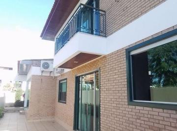 Casa · 310m² · 5 Quartos · 2 Vagas · Casa em Flamboyant Parque Turf Club - Campos dos Goytacazes