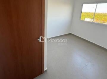 Apartamento · 48m² · 2 Quartos · 1 Vaga · Casa em Parque Califórnia - Campos dos Goytacazes, RJ por 1