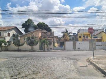 Casa · 200m² · 3 Quartos · 9 Vagas · Casa em Campos dos Goytacazes
