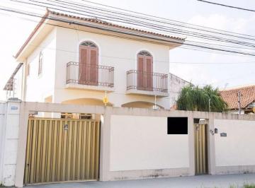 Casa · 462m² · 1 Quarto · 2 Vagas · Casa em Parque Turf Club - Campos dos Goytacazes