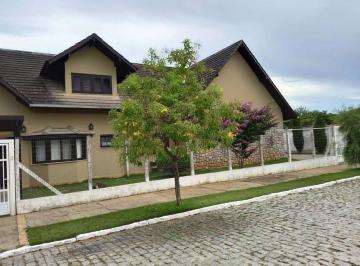 Casa · 300m² · 4 Quartos · 4 Vagas · Casa em Campos dos Goytacazes