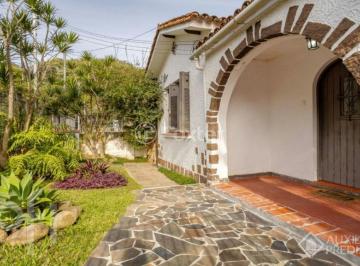 5d4e0aac · Casa, 4 dormitórios, 172 m², em Petrópolis
