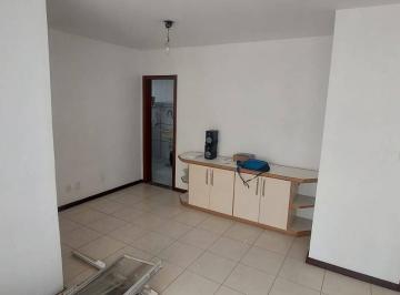 Apartamento · 100m² · 2 Quartos · 2 Vagas · VENDO COSTA AZUL 2/4 COM100M² E DEPENDÊNCIA CONVERTIDA PARA O 3º QUARTO