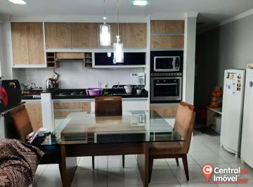 Apartamento de 2 quartos, Balneário Camboriú · Apartamento mobiliado no bairro Vila Real com 2 vagas de garagem para locação anual