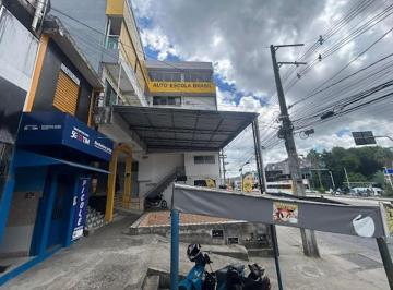 c33657ef2e27ea072178e8a8f743258622420072 · Sala Comercial à venda, Lobato, Salvador - SA0008.
