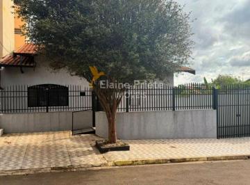 Casa de 4 quartos, Pirassununga · VENDO CASA 04 DORMITÓRIOS – JARDIM CARLOS GOMES – PIRASSUNUNGA