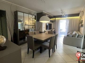 Apartamento de 2 quartos, Balneário Camboriú · Apartamento mobiliado no centro de Balneária Camboriú locação até dezembro