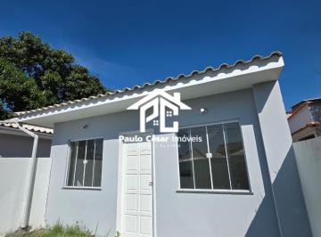 Foto 01 · Excelente casa composta por 2 quartos, sendo 1 suíte, sala ampla, cozinha, banheiro social e área fu