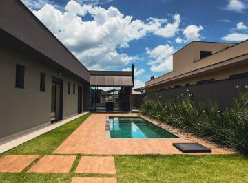 Casa de 3 quartos, Bragança Paulista · Casa térrea com vista para as montanhas e pôr do sol | Vale das Águas