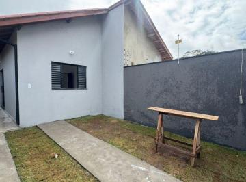 Casa de 2 quartos, Itanhaém · Casa com Piscina e Suíte no Jardim das Palmeiras