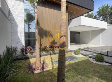 Casa · 192m² · 3 Quartos · 4 Vagas · Casa Alto Padrão setor Três Marias