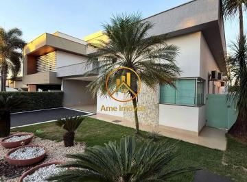 Casa · 206m² · 3 Quartos · 4 Vagas · Casa porteira fechada Condomínio Jardins Madri