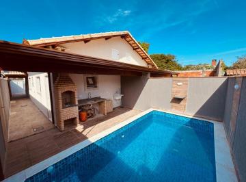 Casa de 2 quartos, Itanhaém · Casa com Piscina a 560 Metros da Praia no Gaivota