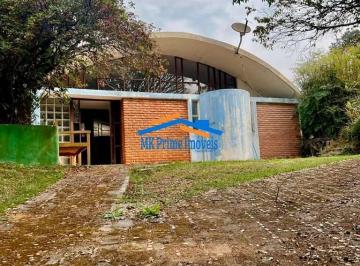 Casa · 253m² · 4 Quartos · 4 Vagas · Casa Bernardo Issler: Um Ícone da Arquitetura Brasileira!