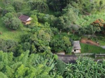 Rural de 2 quartos, São Brás do Suaçuí · Sitio - São Brás do Suaçuí