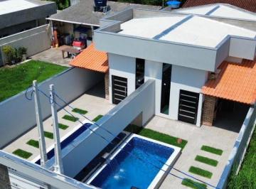 Casa de 2 quartos, Itanhaém · Casa com Piscina e Área Gourmet à Venda no Bopiranga em Itanhaém - 500m da Praia