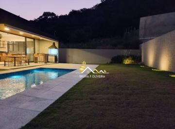 8d11f874ff8135099b22823868a434de06961c6e · Casa Alto Padrão em Condomínio